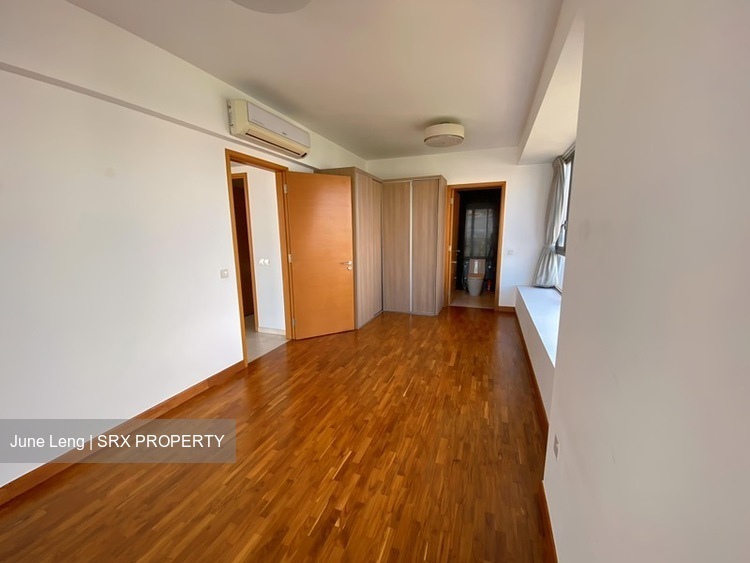 Centro Residences (D20), Condominium #531966921